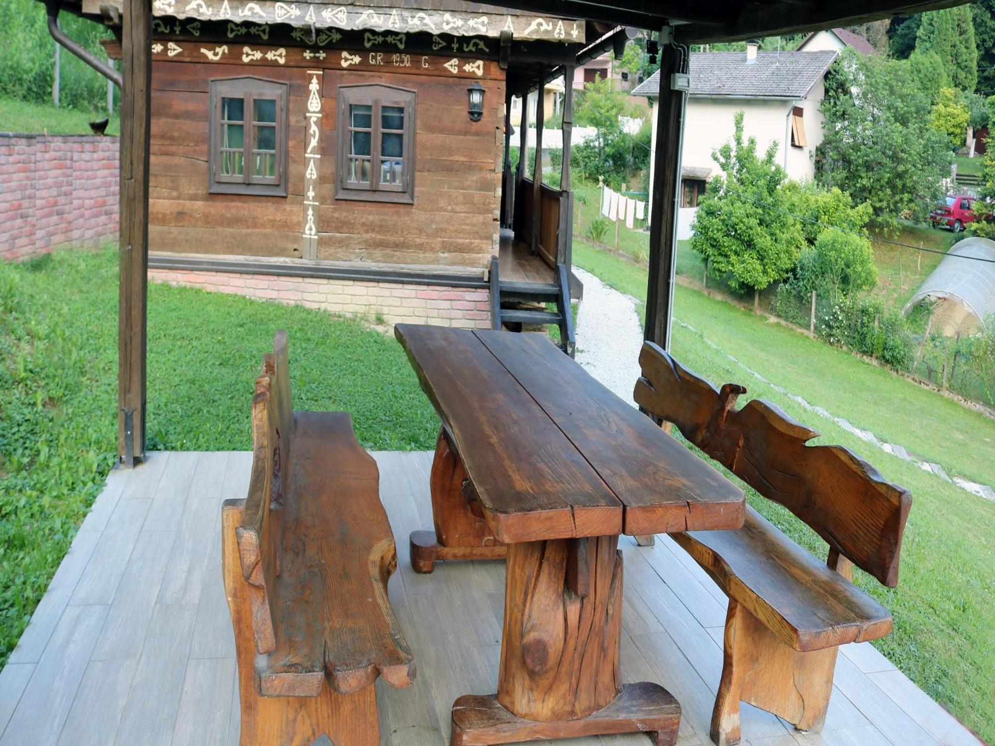 Tradicionalna Zagorska Drvena Kuca Stara Murva Tuheljske Toplice Exterior foto