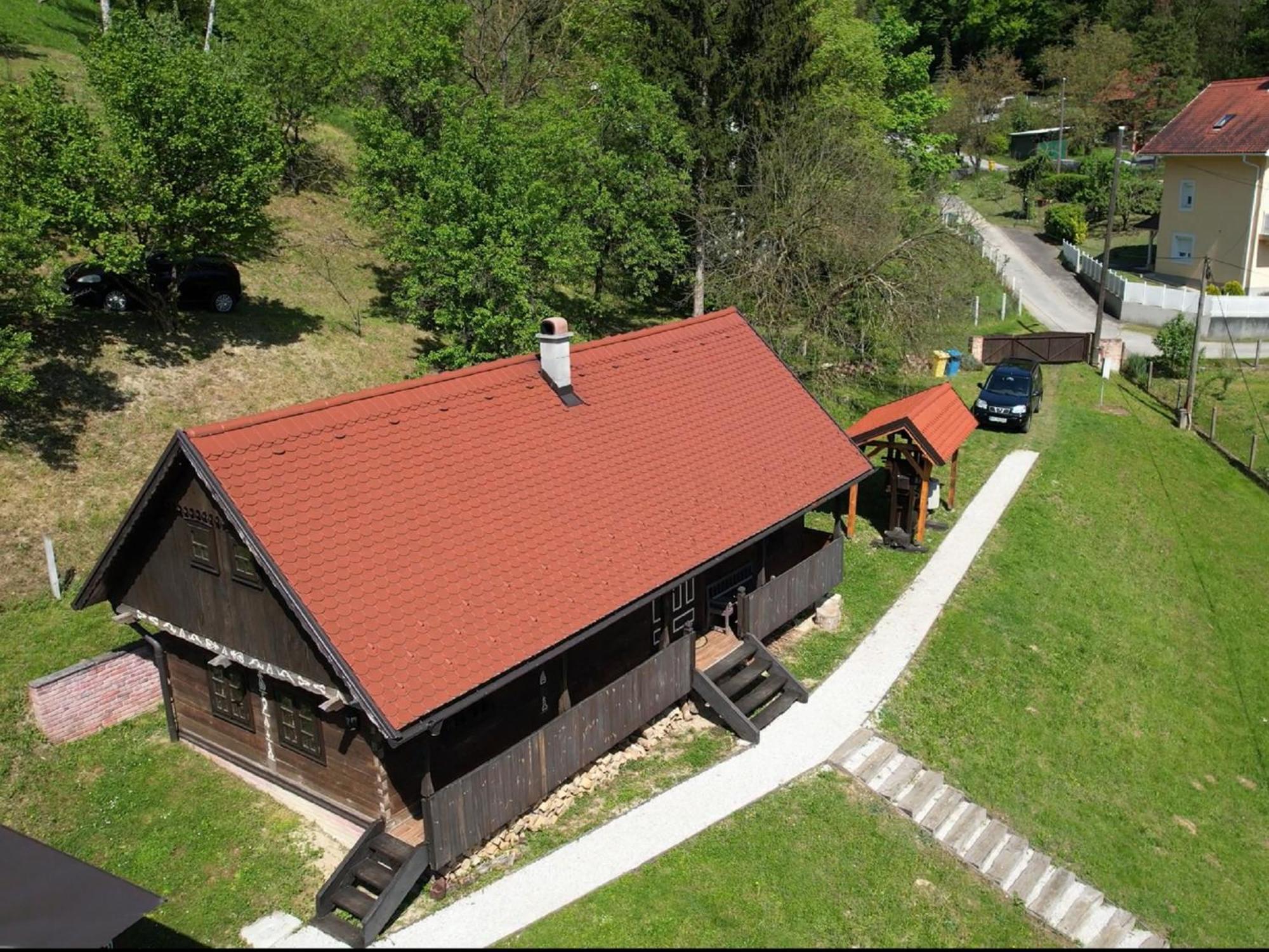 Tradicionalna Zagorska Drvena Kuca Stara Murva Tuheljske Toplice Exterior foto